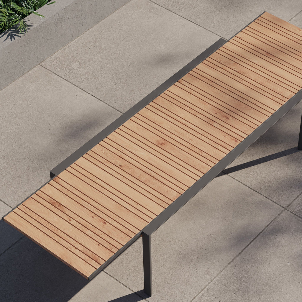 Outdoor Expandable Dining Table Made of Teak and Aluminum